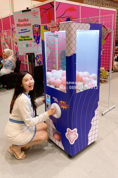 sewa gacha gachapon raksasa