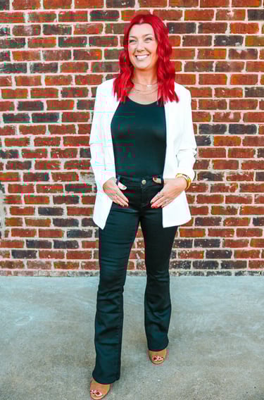 women's virtual confidence coach 