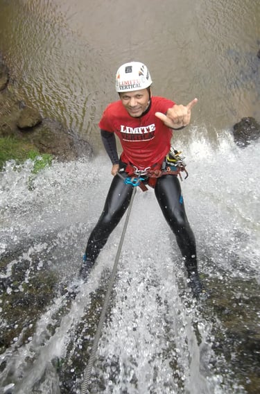 Rapel em Cachoeira - Brotas