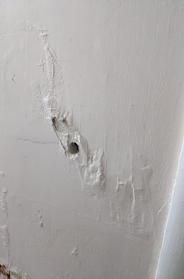 DAMAGED DRYWALL MEDFORD OREGON