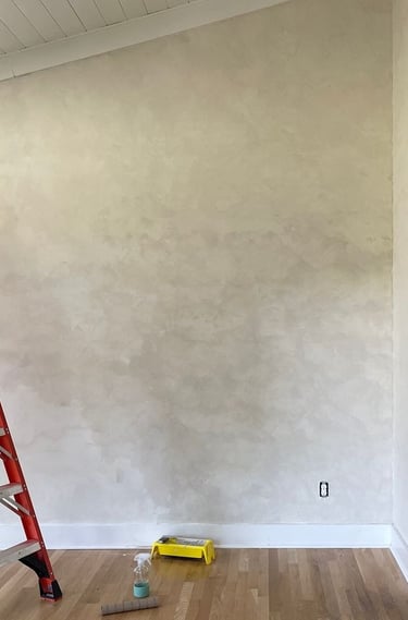 kara sıva ile düzeltilmiş sağlam ve düzgün duvar yapısı