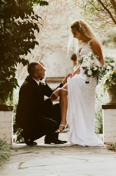 Bride, Wedding Photographer, Reception, I do, Virginia, Norfolk, Chesapeake, Wedding Dress, Tailored