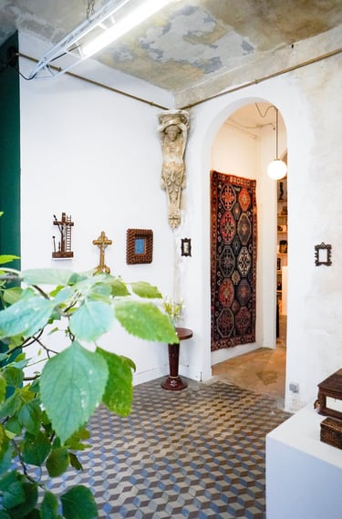 View of tramp art exhibition at Aboli Bibelot