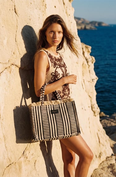 AMMOS MEDIUM TOTE BAG