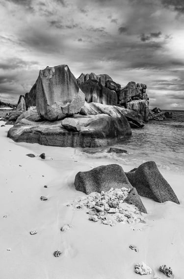 Rocks La Digue Seychelles Seychellen