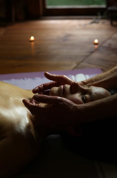 massage tantrique à Poullan sur mer