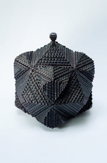 Well-crafted Tramp Art box found in Belgium