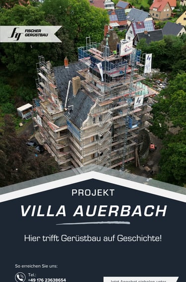 Luftaufnahme der Villa Auerbach mit einem professionellen Fassadengerüst von Fischer Gerüstbau