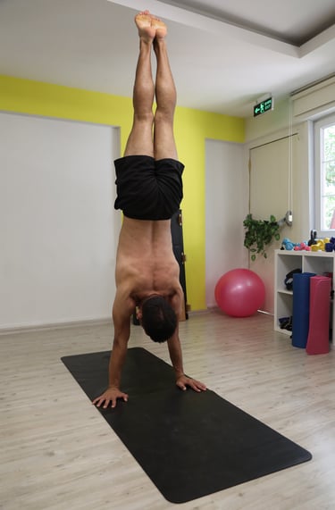 Handstand