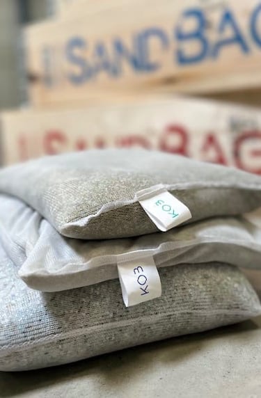 Les produits durables proposés par la société Biboo : coussins de piscine, charge filtrante et stati