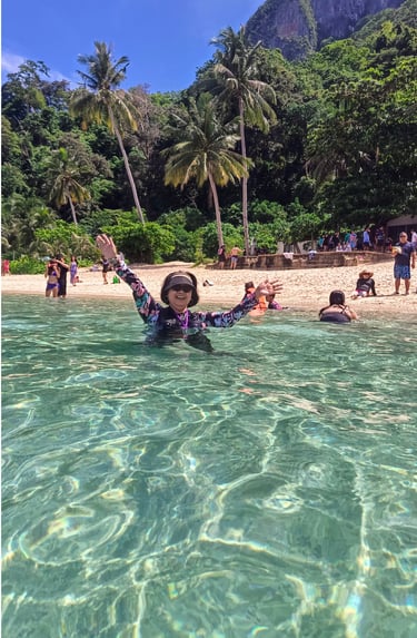 Woman in El Nido Philippines