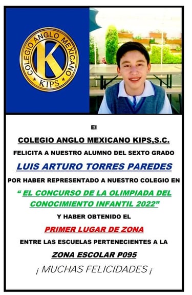 Luis Arturo Torres Paredes alumno de primaria del Colegio Anglo Mexicano KIPS recibiendo su reconocimiento de primer lugar en