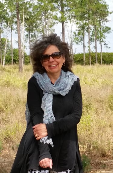 Photo of Linda Nickel, fiber artist.