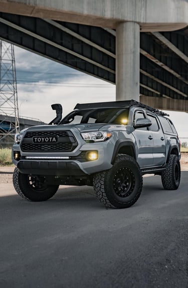 Tpyota landcruiser off road