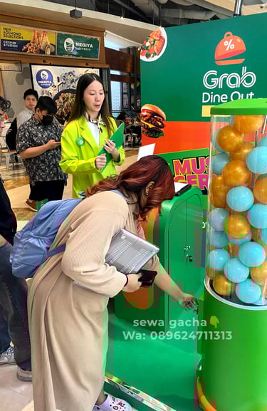 sewa mesin gacha small