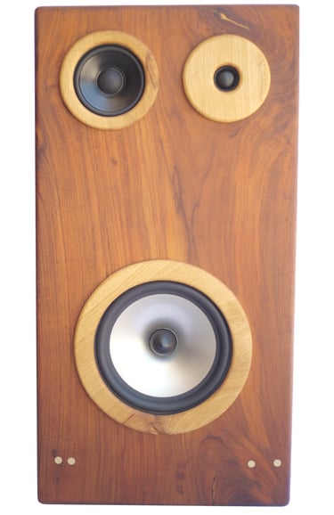 Fölkel Audio Constellation hi-fi speaker left speaker front perspective