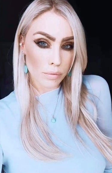 Female personal trainer for weight loss