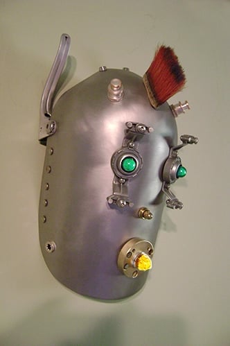 Assemblage robot head named Soccer Fan built by artist Tal Avitzur.