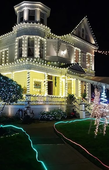 Portland, OR - The Victorian Belle, a historic mansion