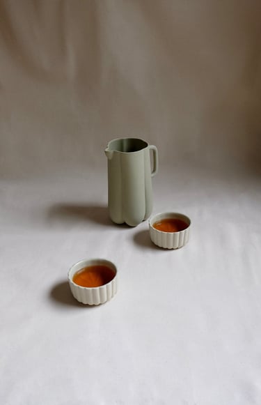 THE SET 