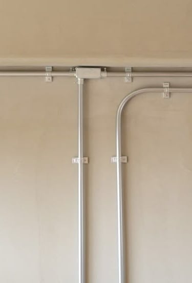 mutfak tadilatında uygulanan elektrik ve su altyapı sistemi