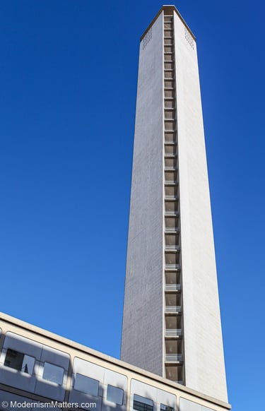 Pirelli Tower ● Milan, Italy ● Gio Ponti ● 1956-1958