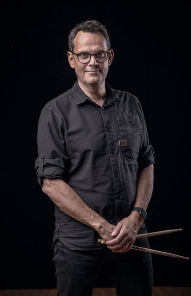 Mats "Mini" Hällnäs, Trummis i bandet Rock N roll Machine som var Ted Gärdestads sista kompband.