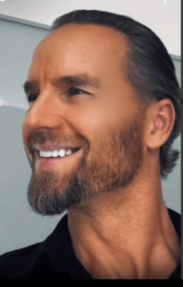 real estate agent Tom Kolehmainen Miami Beaach