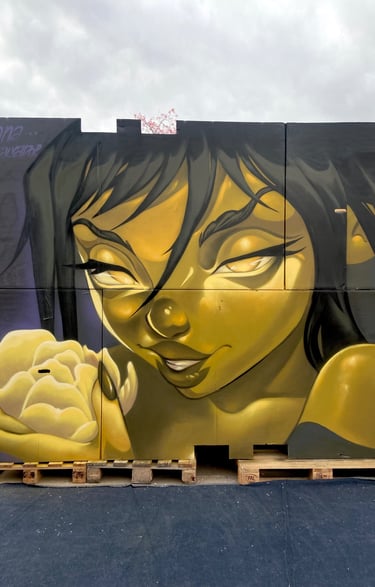 Live Painting mural por Ona Salvador. Pintura en vivo.