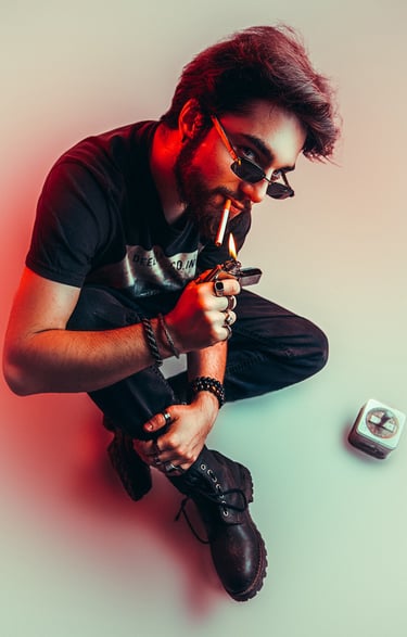 Portrait photo provocateur, réalisé en studio photographique par un photographe et vidéaste autour de Pau.