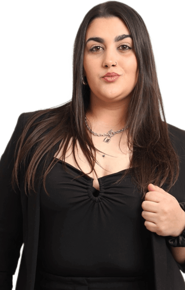 Mujer emprendedora que es asesora capilar y facial