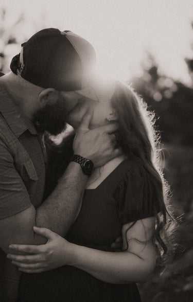Romantic black and white couple portrait, Hibbing MN photographer