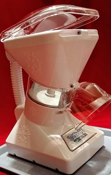 SNOW CONE OR SHAVED ICE MACHINE Bookings 832-216-8423