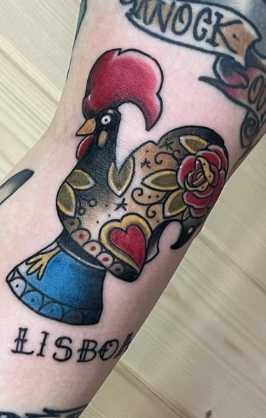 Galo de Barcelos tradicional tattoo
