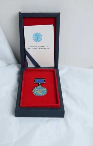 The box that holds the medal 