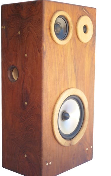 Fölkel Audio Constellation hi-fi speaker left speaker left perspective