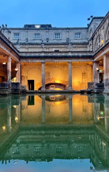 Roman Bath and Stonehenge private day tour from London