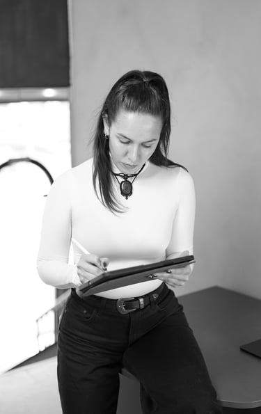 Cèlia Ortiz dissenyadora gràfica i digital