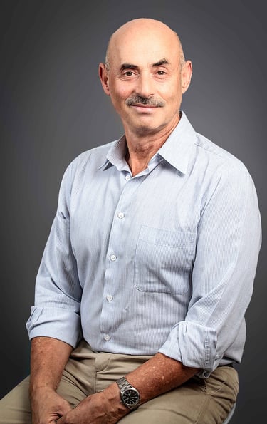 Portrait professionnel homme cadre pour profil LinkedIn