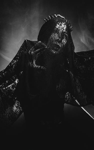 Photo noir et blanc pour un portrait, créez en studio photographique autour de la région de Pau.