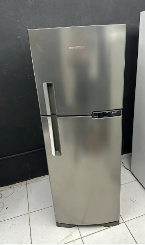 Refrigerador Brastemp Frost Free 375 litros revisado com garantia Outlet das Geladeiras.