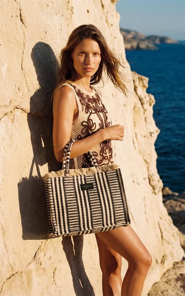 AMMOS MEDIUM TOTE BAG