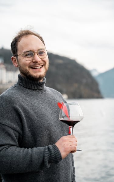Hugo Jacquemart conseil en vins et évènements de prestige Annecy