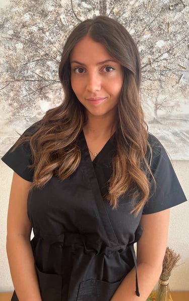 Photo de Camille Bardiau - praticienne en massage et soin énergétique