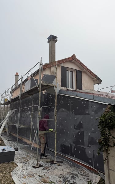 salarié qui pose ITE sur maison individuelle a saint parres les vaudes