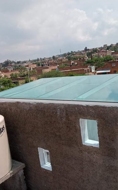 Domo instalado en torre de departamentos con sellado especial
