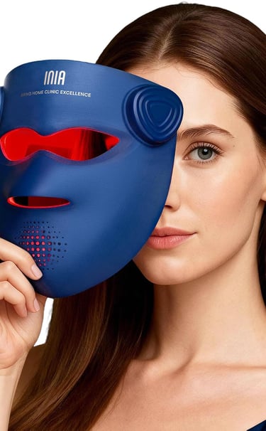 “Red Light Therapy at Home: How I Use It in My Natural Skincare Routine”