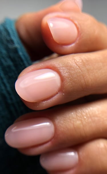 RESULTADO UNHAS MOLDADAS A GEL