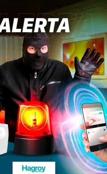 Instalador configurando alarma de seguridad desde aplicación móvil