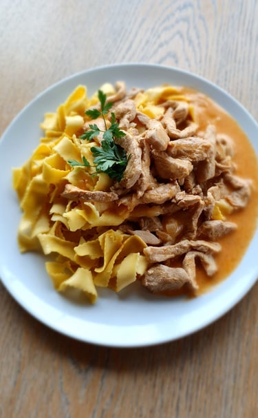 Puten-geschnetzeltes Rahmsoße